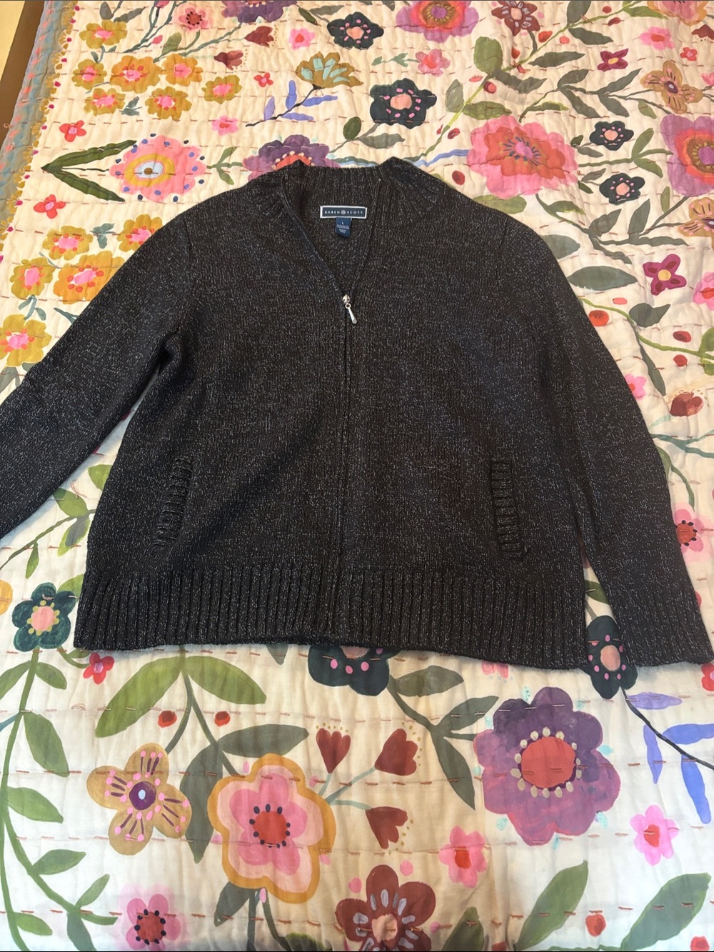 Karen Scott like new zipper jacket